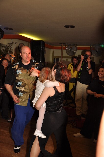 min 2009 05 06 cargo club 584